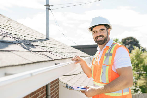 Best Roof Gutter Cleaning  in Dumfries, VA